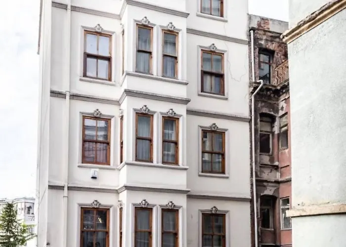 Apartment Cool Authentic 2bd2bath Galata Tower Home! #413 *