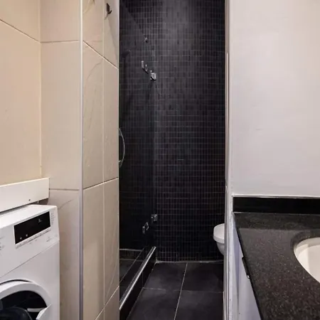 Cool Authentic 2bd2bath Galata Tower Home! #413 Διαμέρισμα *